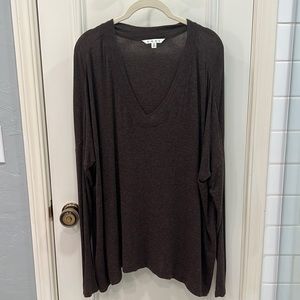 CAbi Oversized Long Sleeve Top